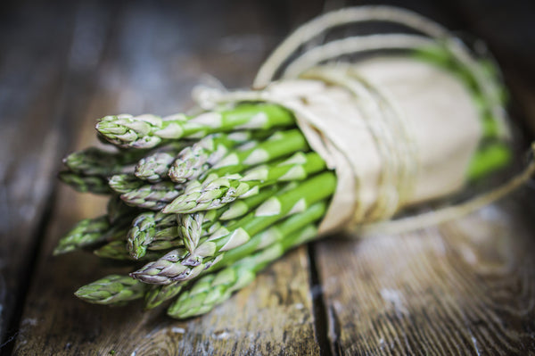 Must-Try Spring Beer & Food Pairing: Maibock & Grilled Asparagus and Spring Onions with Lemon Dressing