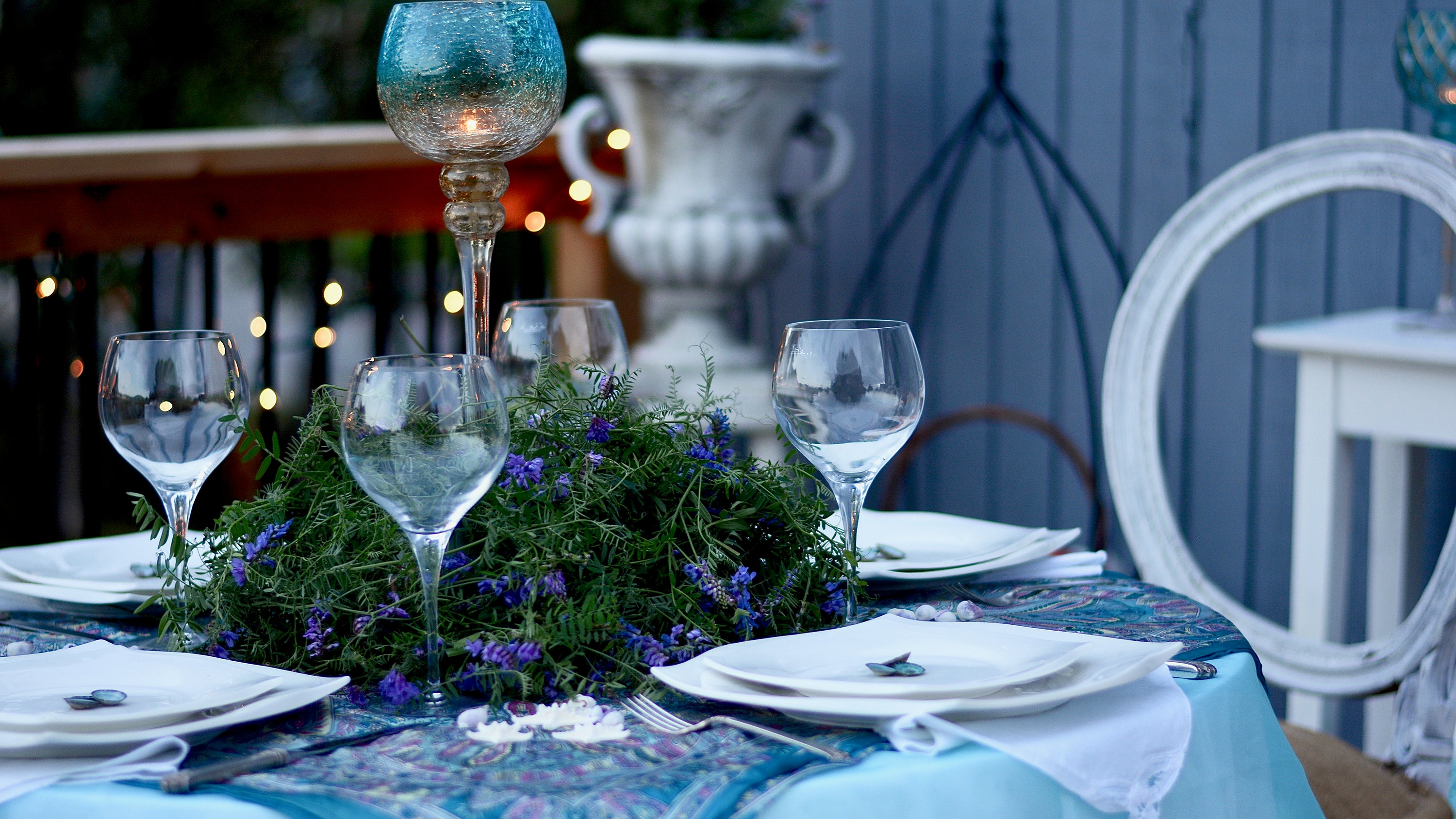 Holiday Table Decoration