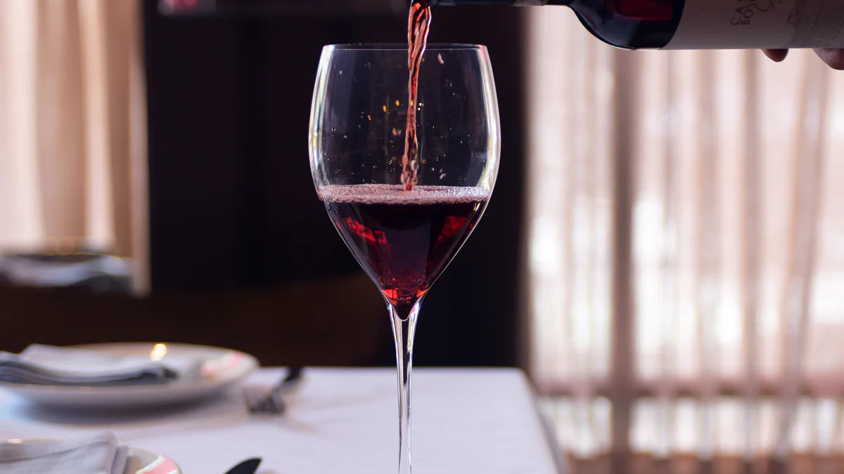 5 Crystal-Clear Resolutions to Elevate Your Home Bar in 2024