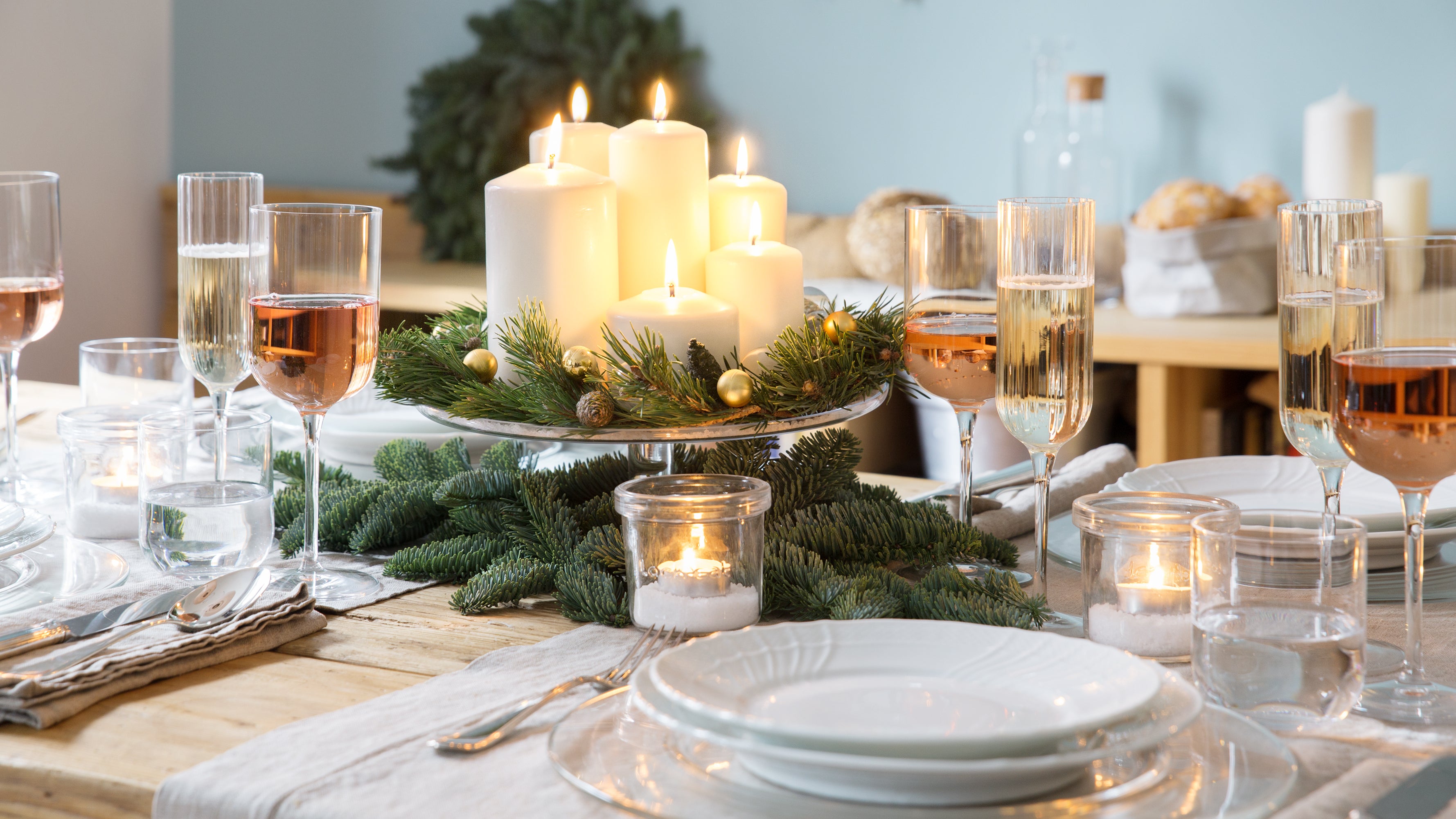 Holiday Party Guide - Cocktail Night
