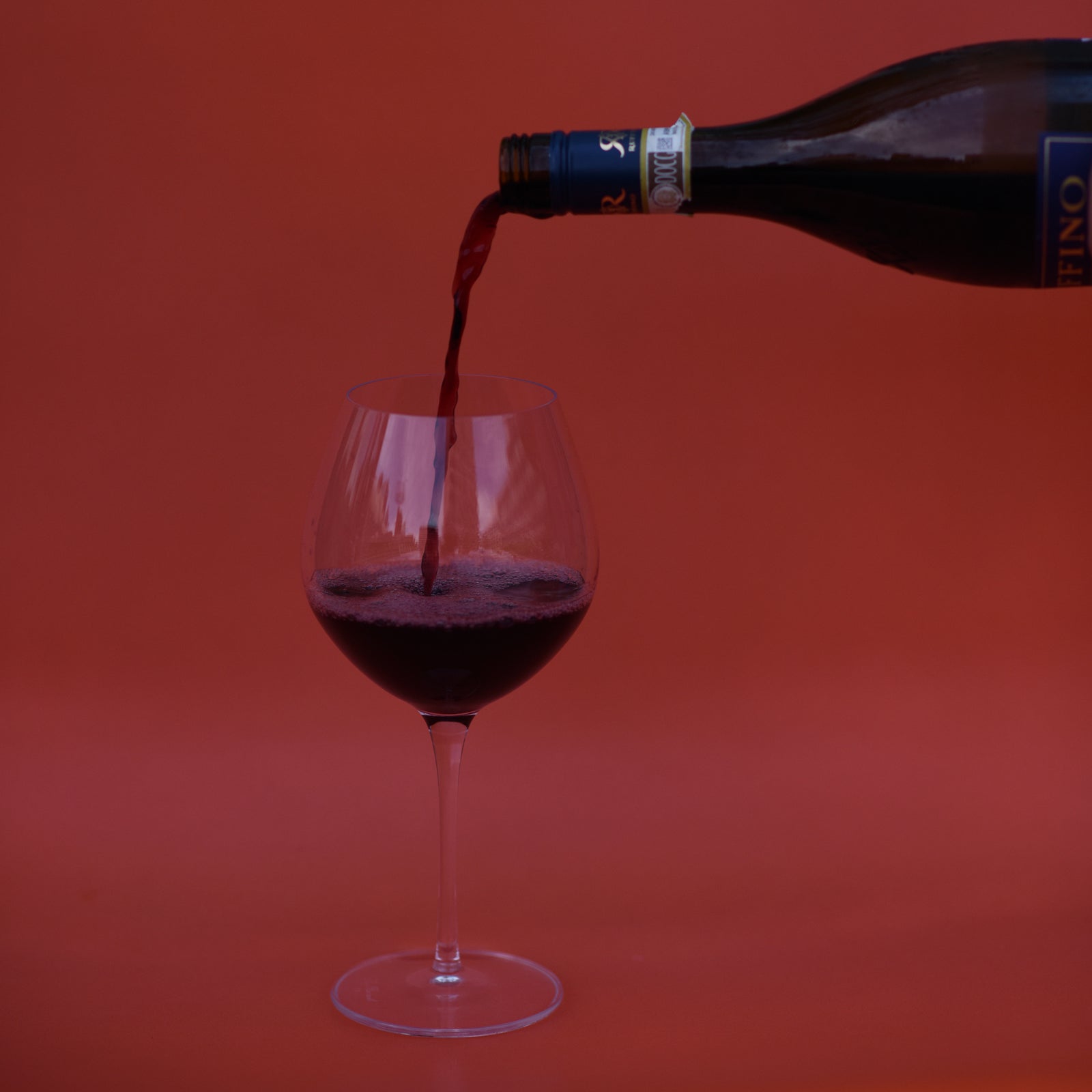 【12,925円】スティナEssential Wine Red S Estelle Colored Wine Stemware - Set of 2 {Red} – Estelle